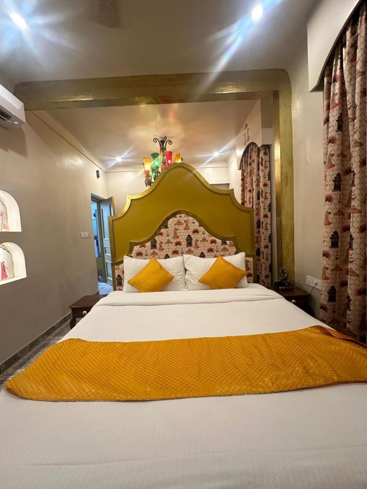Stay Banaras - A Boutique Hotel Waranasi Zewnętrze zdjęcie